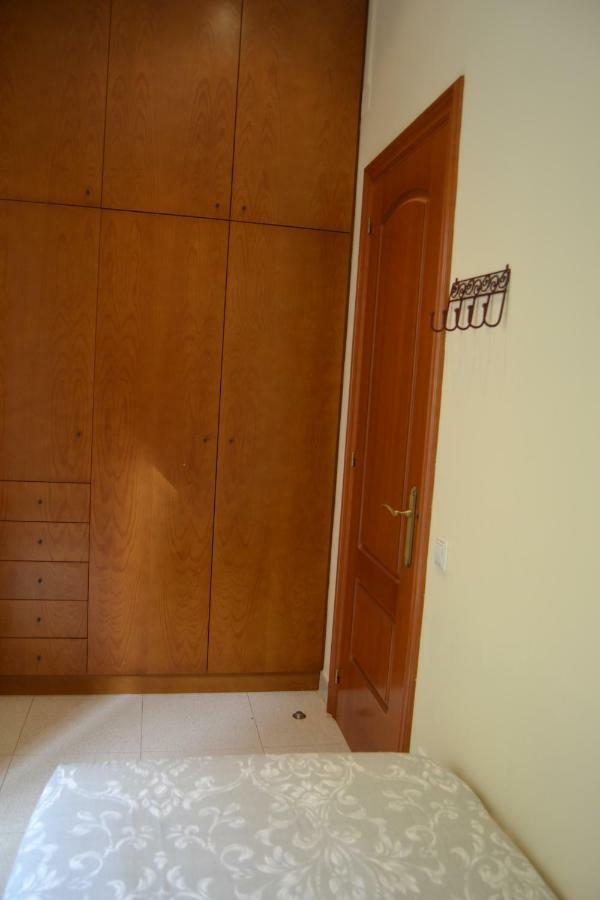 Placido Apartment Manresa Exterior foto